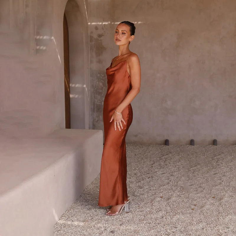 Vesper | Satin Open-Back Women's Party Dress