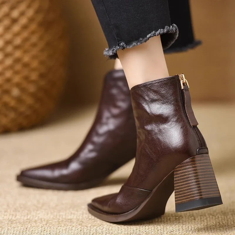 Solene | Elegant V-Cut Ankle Boots