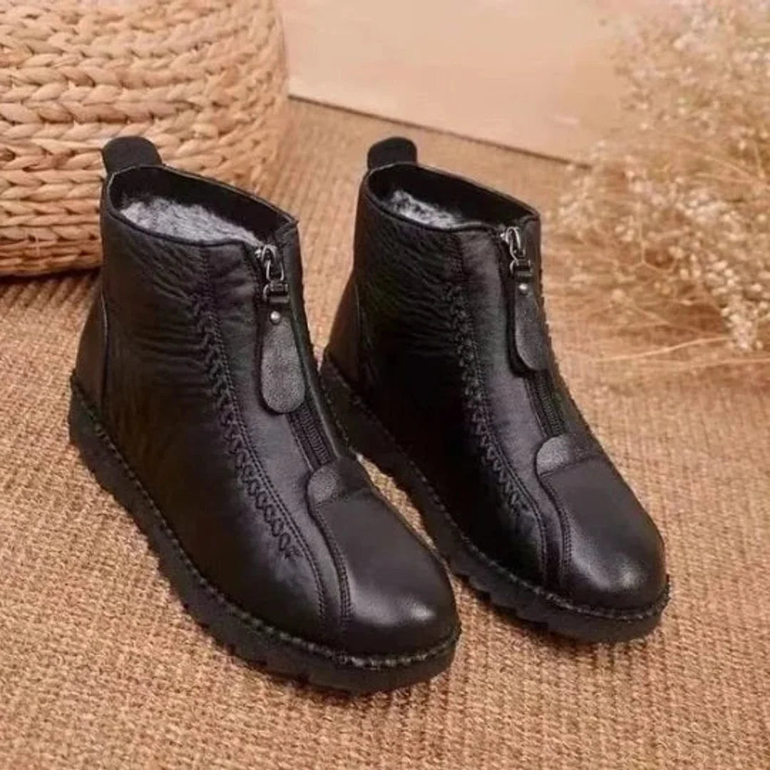 Ursula | Warm Zip-Up Ankle Boots