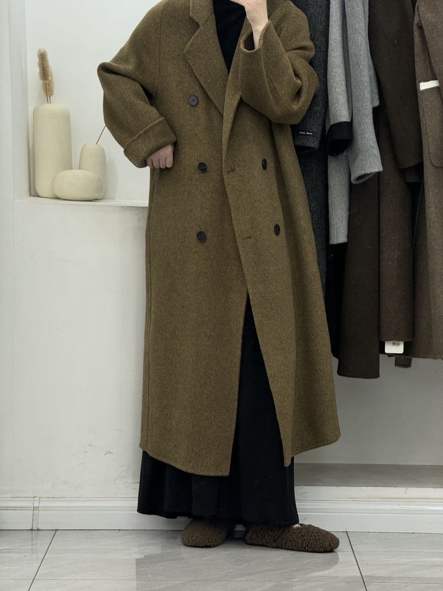 Adaira | Double-Breasted Plus-Size Women's Wool Coat for Winter