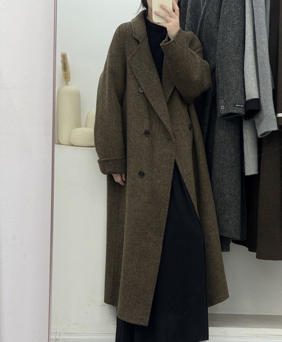 Adaira | Double-Breasted Plus-Size Women's Wool Coat for Winter