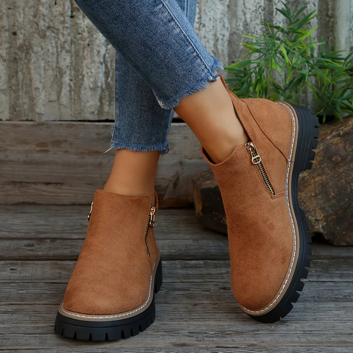 Willa | Chic Leopard Suede Ankle Boots