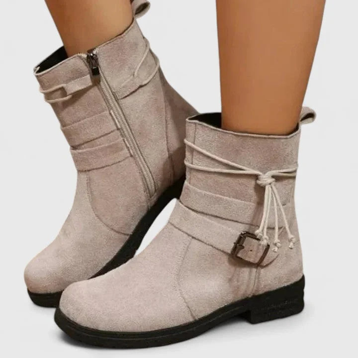 Quiana | Chic Laced Ankle Boots