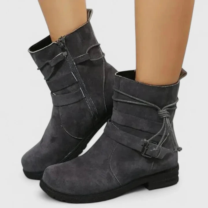 Quiana | Chic Laced Ankle Boots