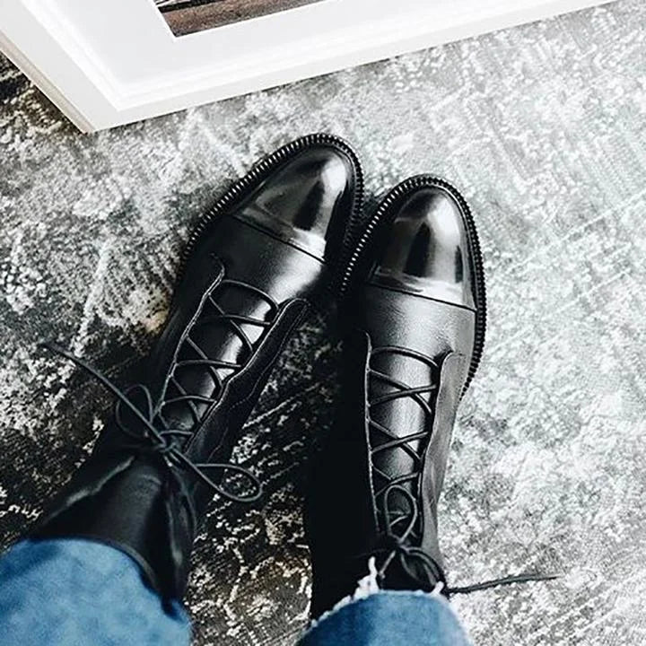 Mona | Effortlessly Chic Leather Ankle Boots