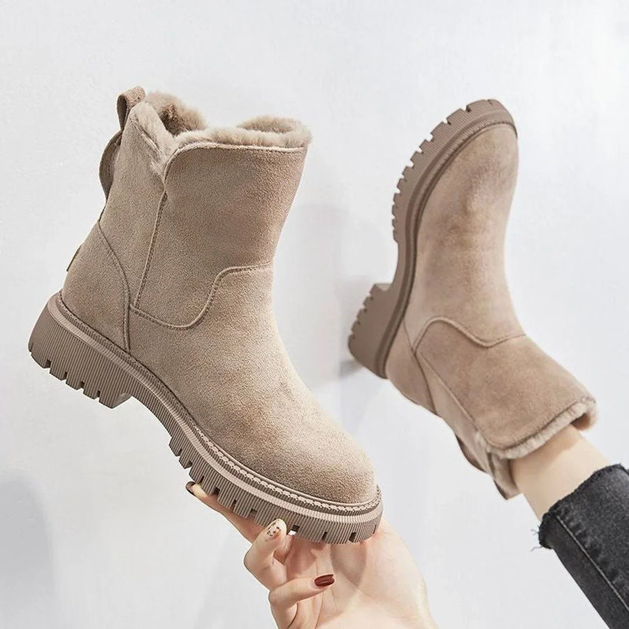 Emory | Cosy Slip-On Ankle Boots
