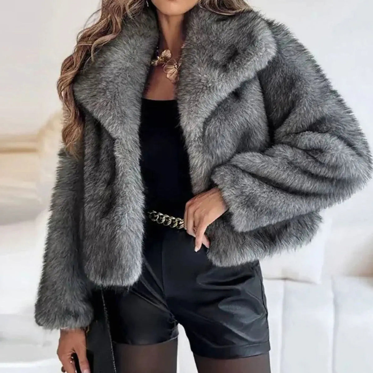 Romy | Cropped Faux Fur Jacket