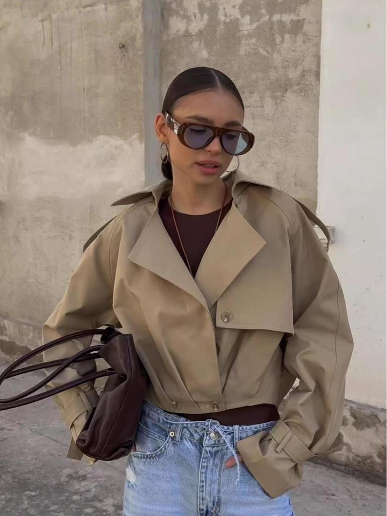 Imogen | Cropped Trench Jacket with Oversized Lapels for Fall
