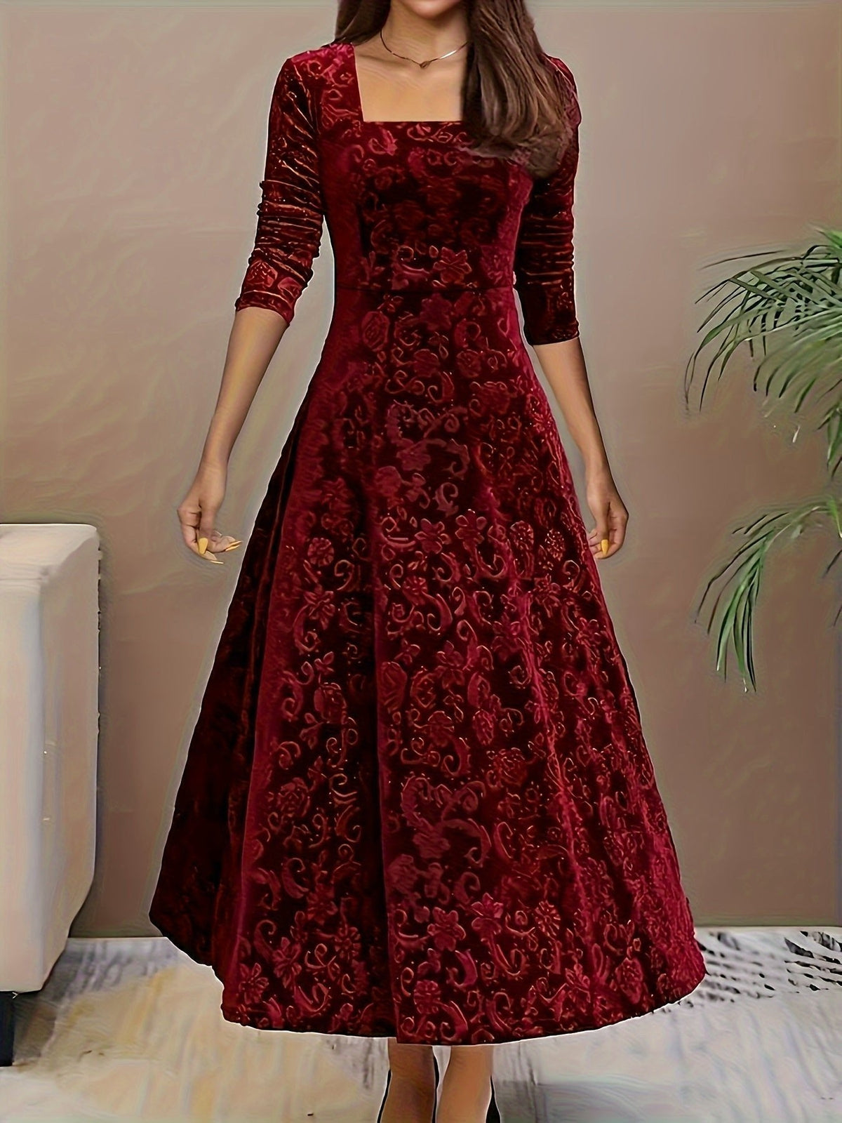 Verona | Embossed Velvet Women's Party Dress