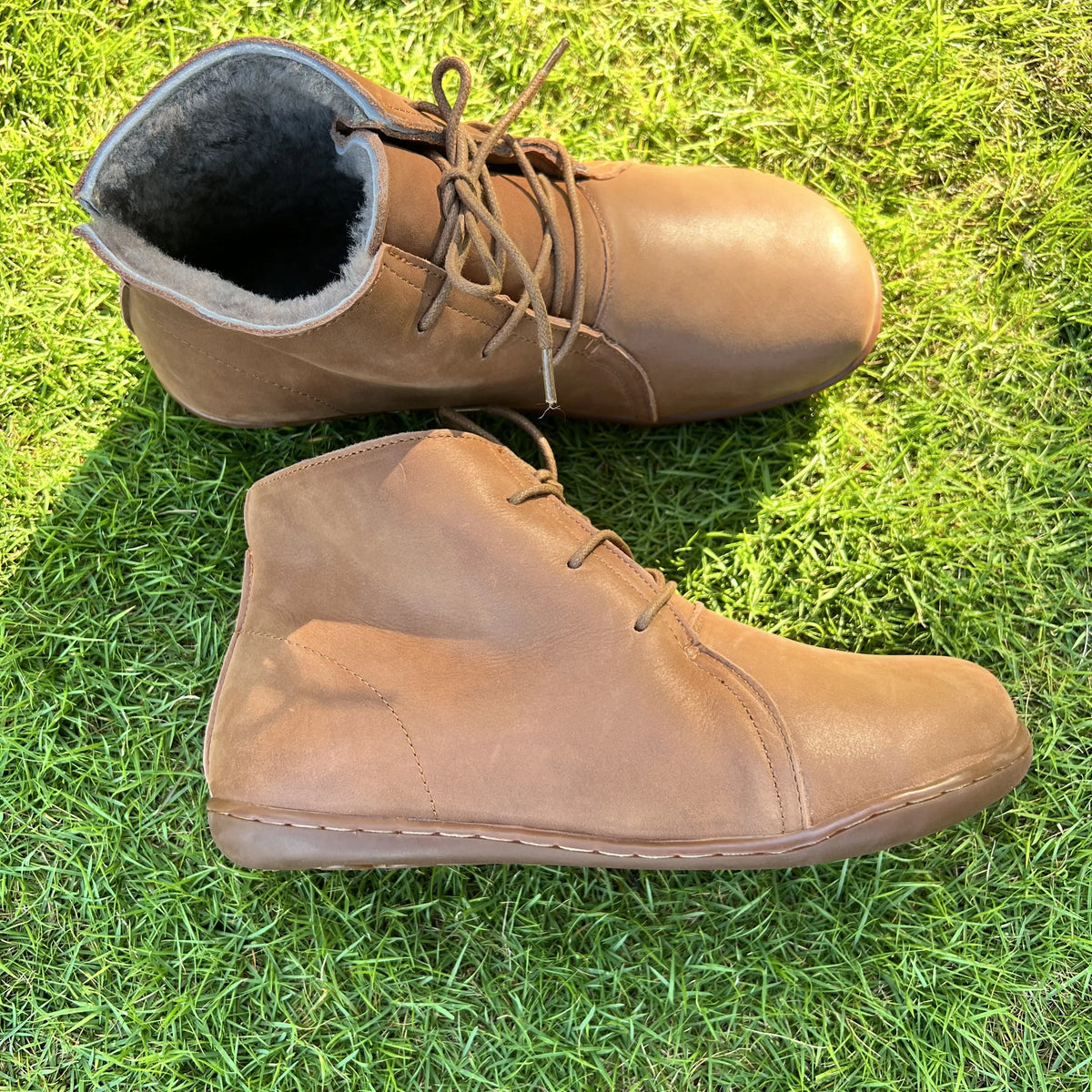 Daisy | Classic Lace-Up Ankle Boots