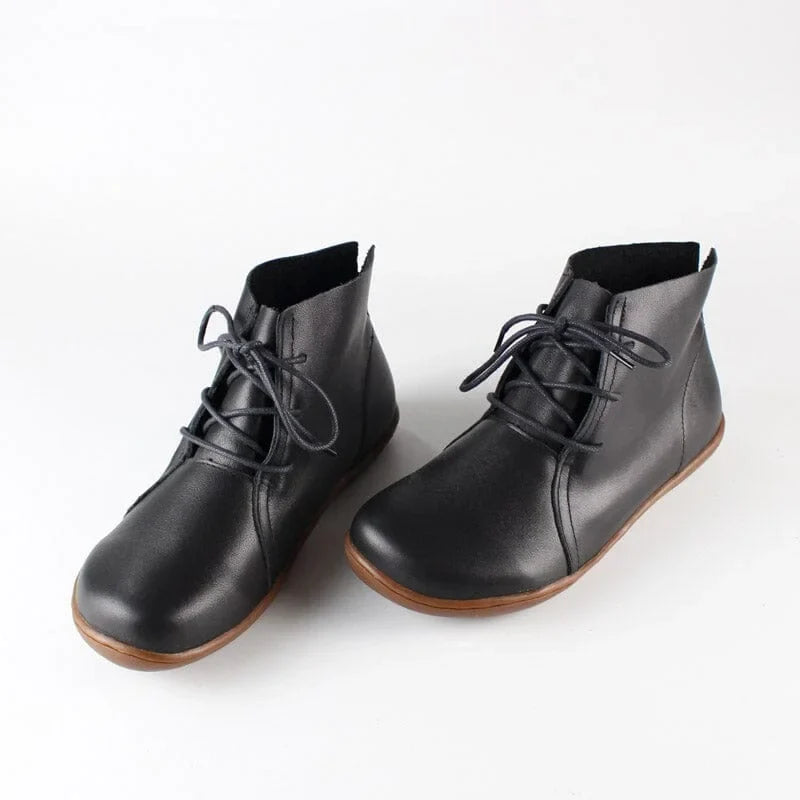 Daisy | Classic Lace-Up Ankle Boots