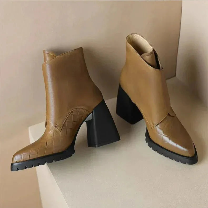 Fleur | Sleek Lug Sole Ankle Boots