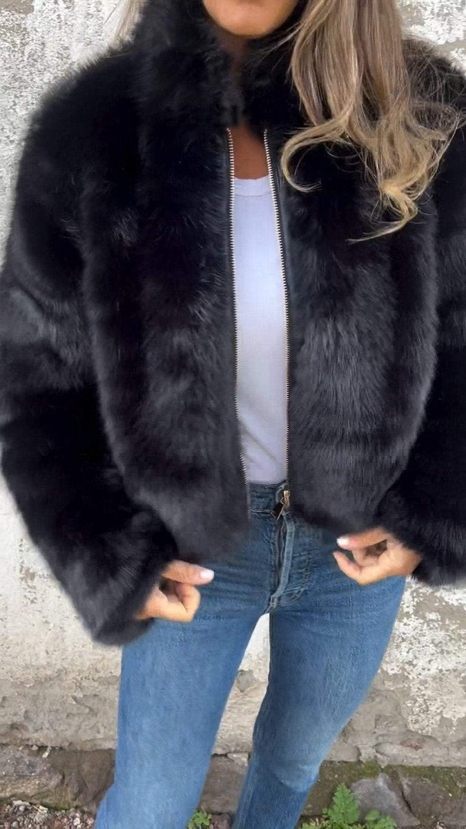 Winifred | Luxe Zip-Up Short Women's Faux Fur Coat for Winter