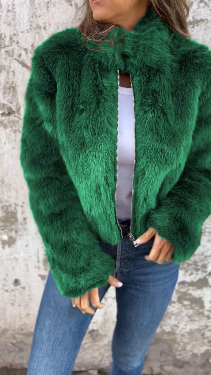 Winifred | Luxe Zip-Up Short Women's Faux Fur Coat for Winter