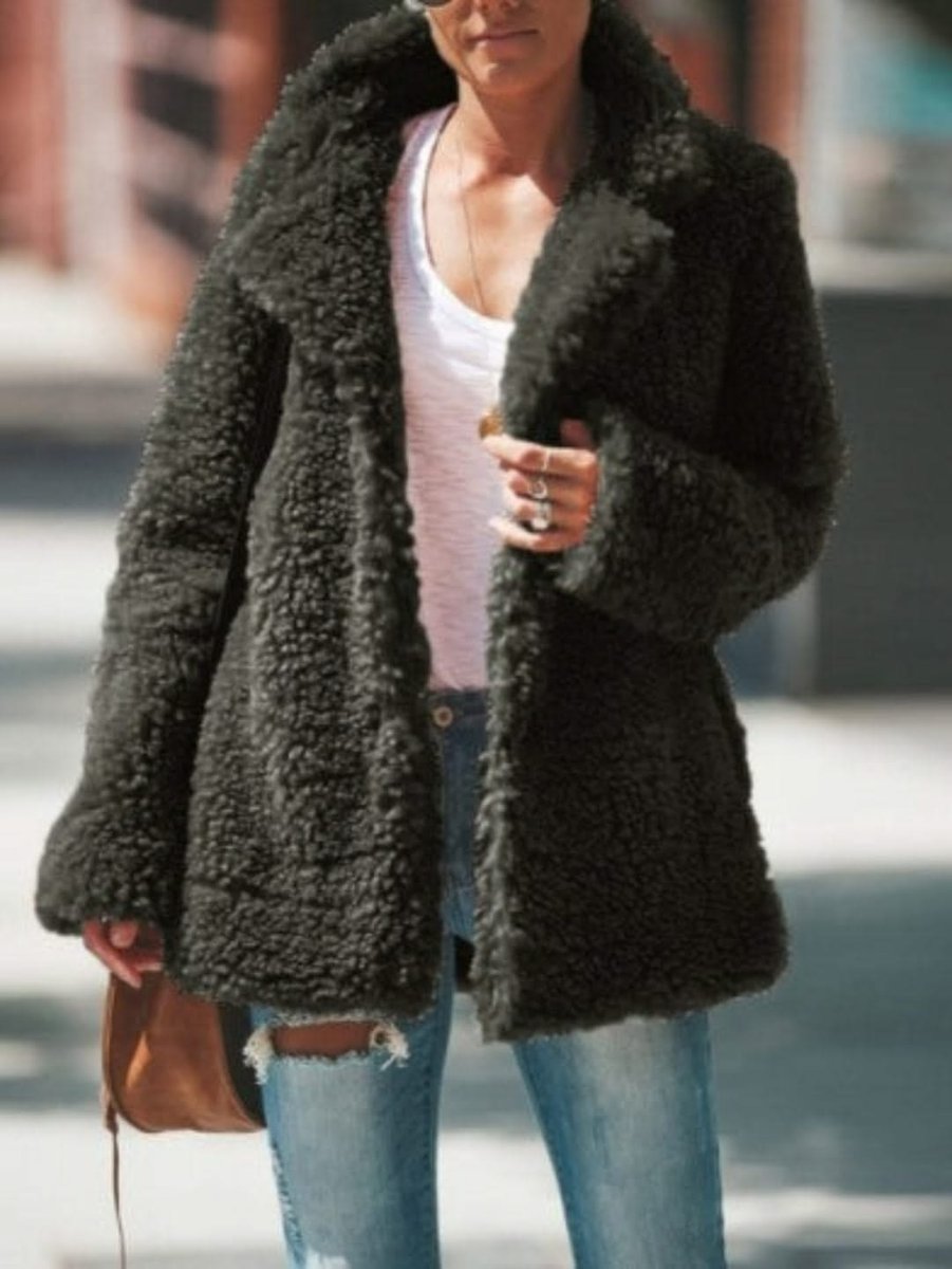 Cecily | Oversized Notch-Collar Women's Faux Fur Coat for Winter