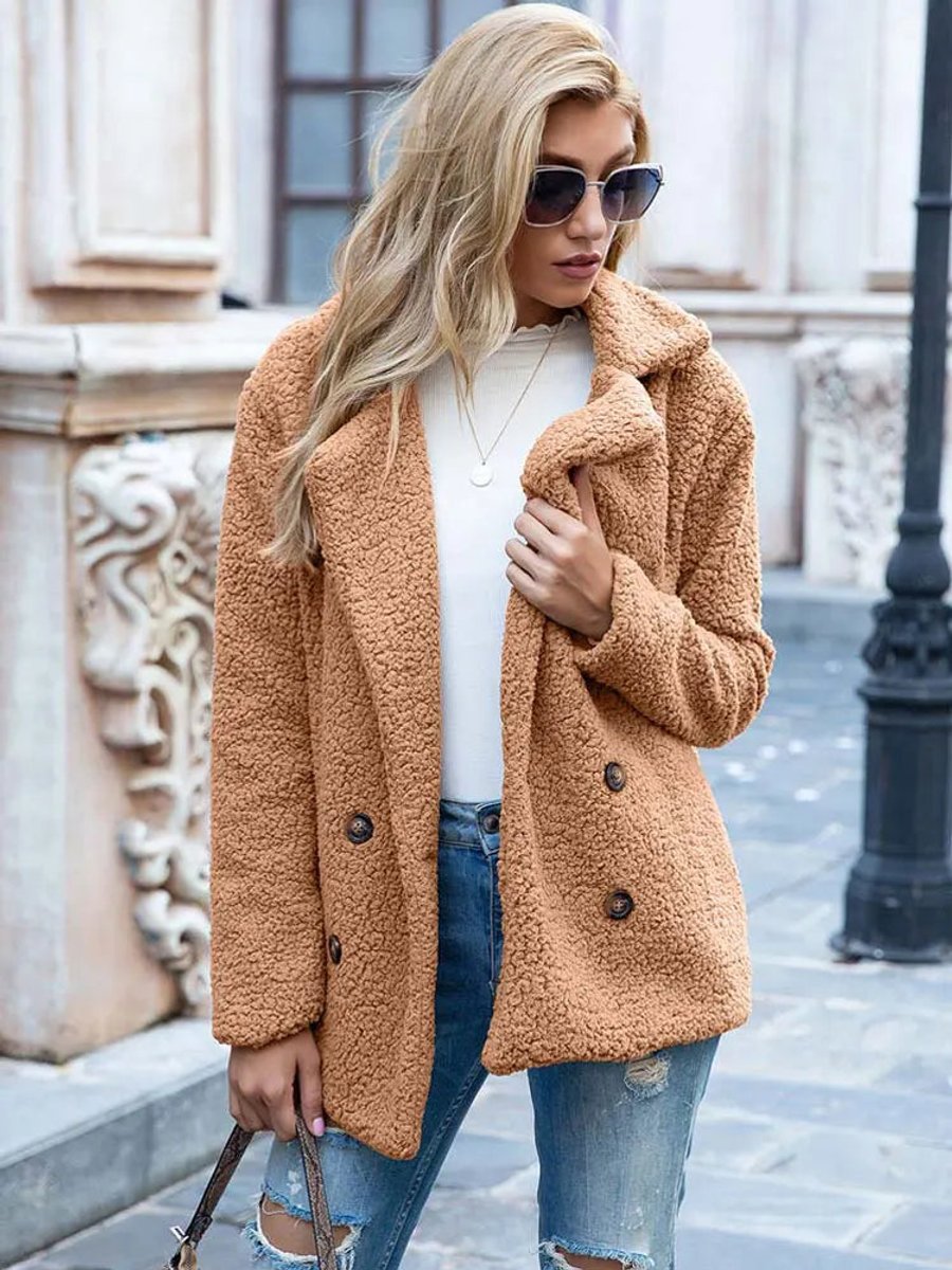 Ruby | Double-Breasted Oversized Women's Faux Fur Coat for Winter