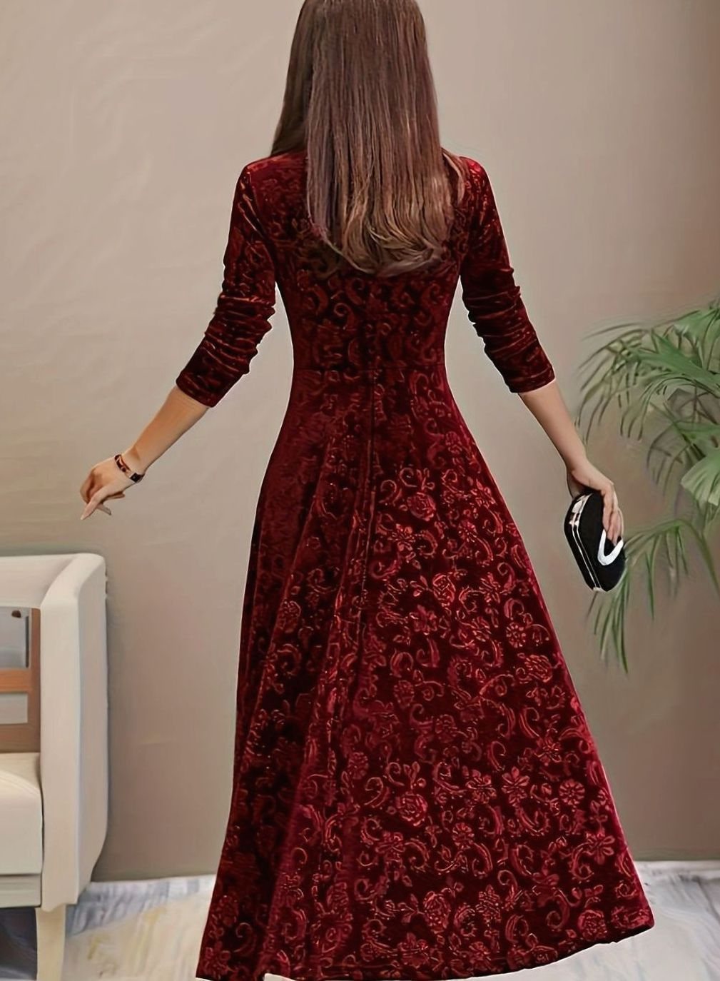 Mia | Embossed Velvet Women's Party Dress