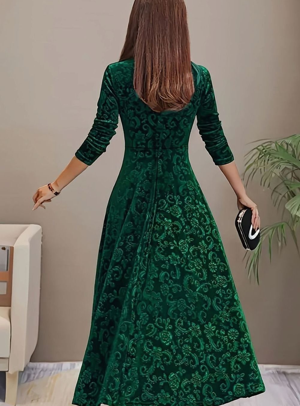 Mia | Embossed Velvet Women's Party Dress