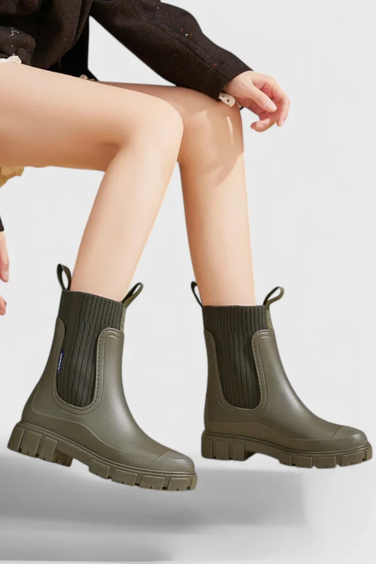 Kate | Waterproof Ribbed Cuff Chelsea Boots